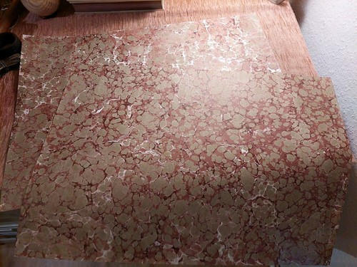 Schönes hand marmorpapier - x,