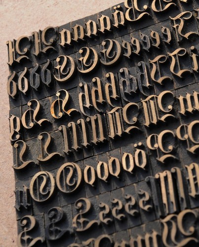 Prägeschrift mm - prägeschrift,