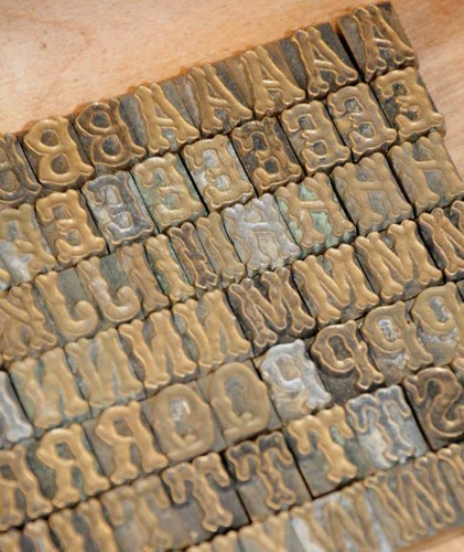 Prägeschrift mm - prägeschrift,