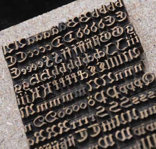 Prägeschrift mm - prägeschrift,