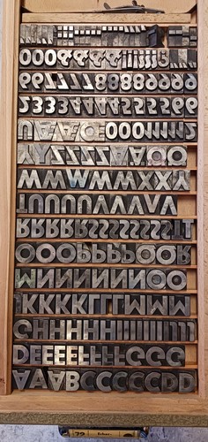 Punkt erbar grotesk fett - erbar,